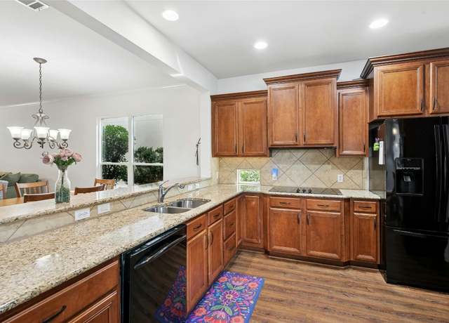 Property at 308 Hills Of Texas Trl, Georgetown, TX 78633, 2 beds, 2 baths