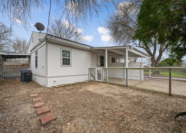 Property at 901 Valdez St Unit 1-3, Austin, TX 78741, 3 beds, 3 baths