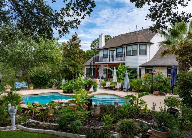 Property at 13306 Montview Dr, Austin, TX 78732, 4 beds, 2.5 baths