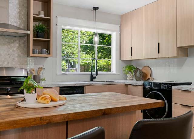 Property at 1040 Rosemont St, Austin, TX 78723, 3 beds, 1 bath