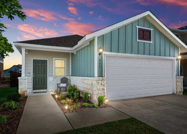 Property at 637 Pickrell Loop, Liberty Hill, TX 78642, 3 beds, 2 baths