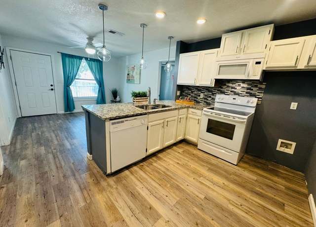 Property at 1624 Aquarena Springs Dr Unit G154, San Marcos, TX 78666, 2 beds, 2 baths