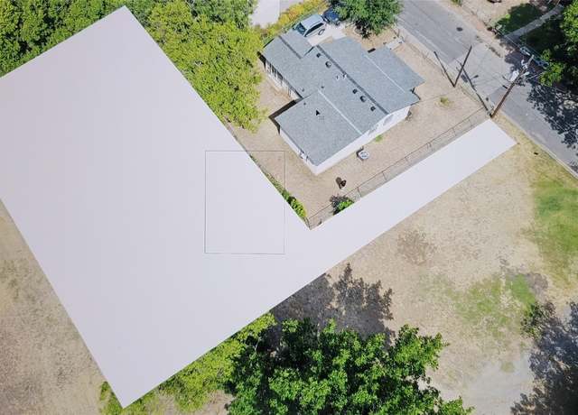 Property at 910 E 20th St, Georgetown, TX 78626
