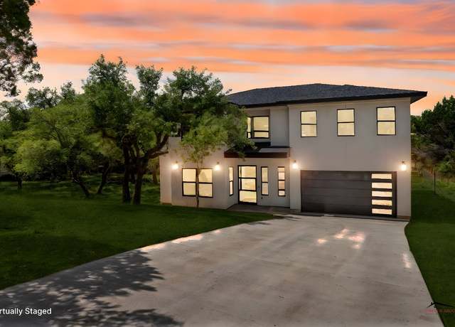 Property at 17207 Oak Cliff Cir, Dripping Springs, TX 78620, 4 beds, 3 baths