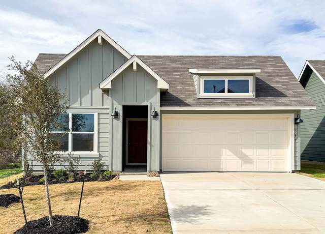 Property at 349 Trent Dr, New Braunfels, TX 78130, 4 beds, 2.5 baths