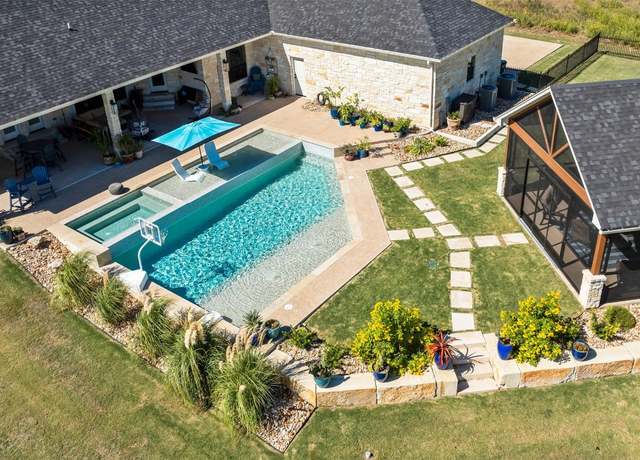 Property at 10072 Blanco Springs Rd, Temple, TX 76502, 4 beds, 4.5 baths