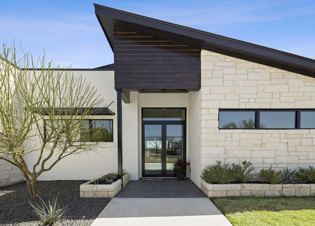 Property at 301 Eocene, Horseshoe Bay, TX 78657, 3 beds, 3.5 baths