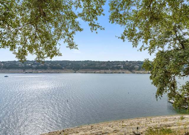Property at 18401 Lakepoint Cir, Point Venture, TX 78645