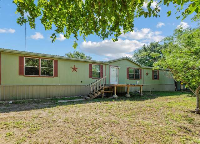 Property at 209 Dry Willow Rd, Elgin, TX 78621, 4 beds, 2 baths