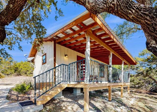 Property at 961 Buttercup Ln, Wimberley, TX 78676, 3 beds, 3 baths