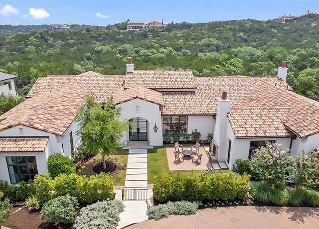Property at 4601 Peralta Ln, Austin, TX 78735, 4 beds, 4.5 baths