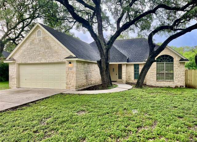 Property at 1715 Ramona Cir, San Marcos, TX 78666, 3 beds, 2 baths