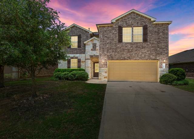 Property at 204 Carrington Dr, Buda, TX 78610, 5 beds, 3 baths