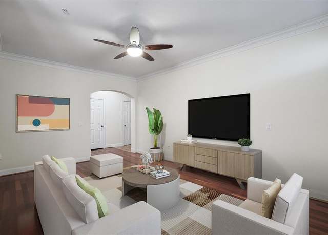 Property at 7701 Rialto Blvd #817, Austin, TX 78735, 2 beds, 2 baths