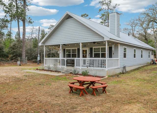 Property at 198 W Kelley Rd, Bastrop, TX 78602, 2 beds, 2 baths