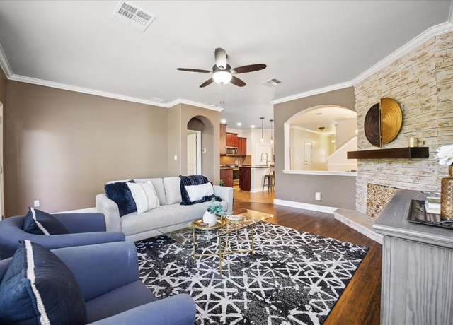 Property at 9520 Sydney Marilyn Ln, Austin, TX 78748, 4 beds, 2.5 baths