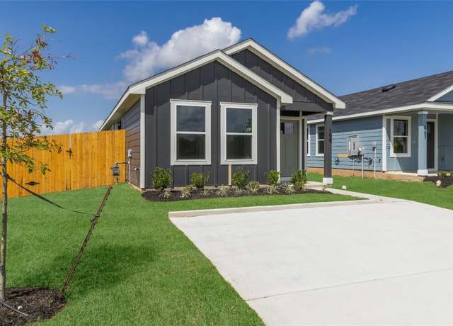 Property at 159 Safflower Dr, Uhland, TX 78640, 3 beds, 2 baths