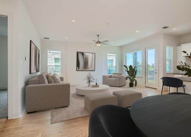 Property at 1531 N Red Bud Ln #37, Round Rock, TX 78665, 5 beds, 4 baths