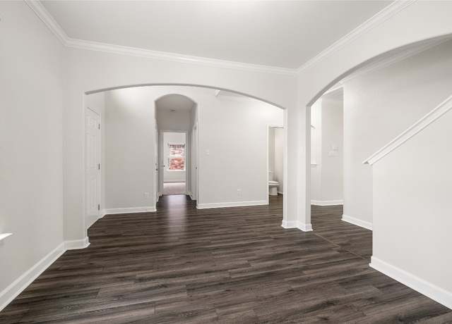 Property at 111 Colthorpe Ln, Hutto, TX 78634, 4 beds, 2.5 baths