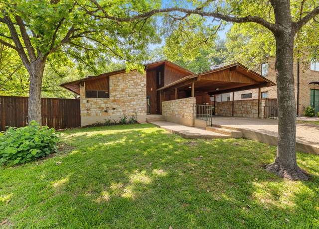 Property at 2309 Westoak Dr, Austin, TX 78704, 4 beds, 4 baths