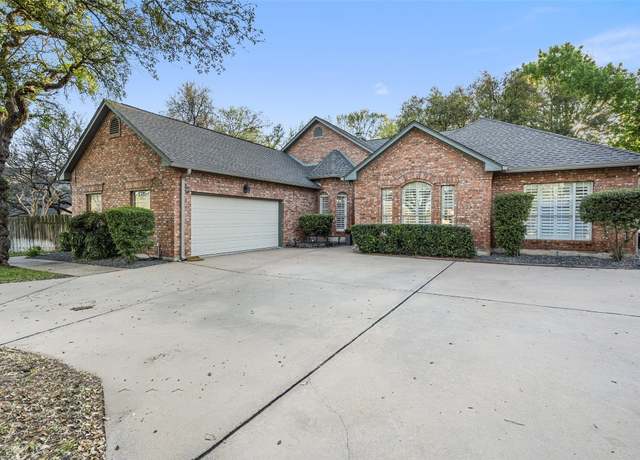 Property at 1708 Possum Trot St, Round Rock, TX 78681, 5 beds, 4 baths