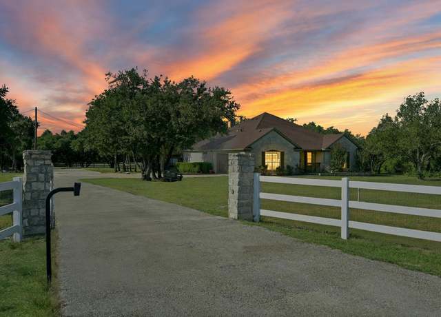 Property at 144 Sundance Trl, Liberty Hill, TX 78642, 4 beds, 2 baths