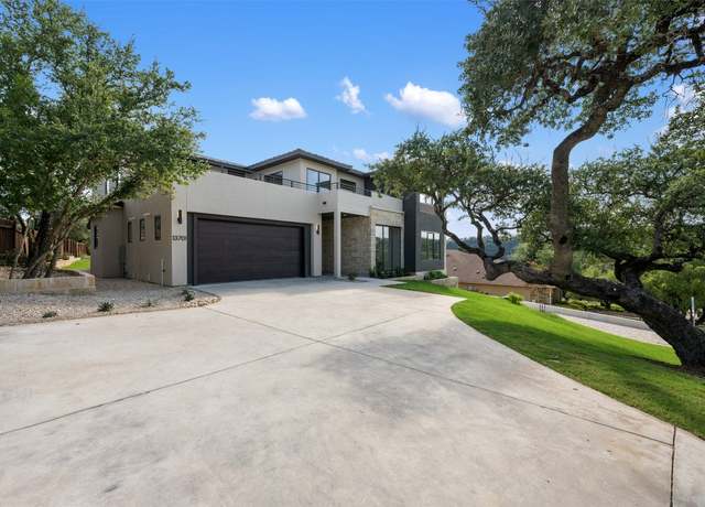 Property at 13701 Montview Dr, Austin, TX 78732, 4 beds, 3.5 baths