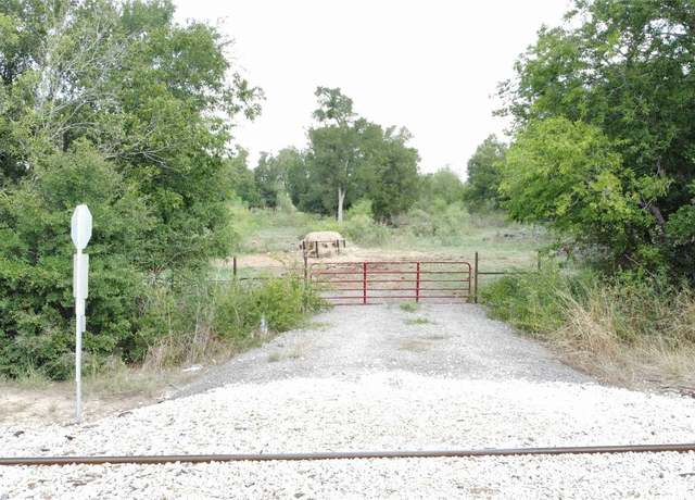 Property at 18706 Littig Rd, Elgin, TX 78621