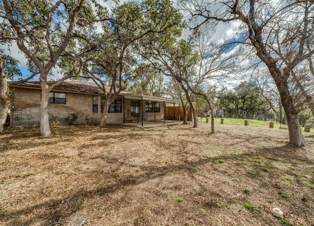 Property at 620 Lake Island Dr, Canyon Lake, TX 78133, 3 beds, 2 baths