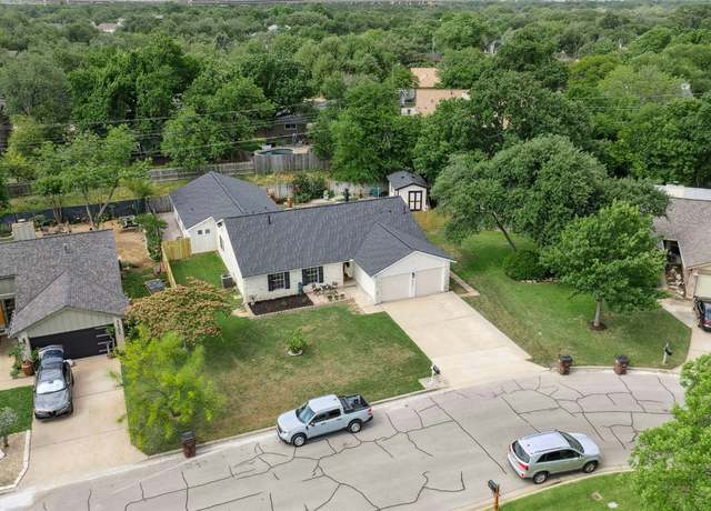 Property at 2627 Oak Meadow Dr, Round Rock, TX 78681, 4 beds, 3 baths