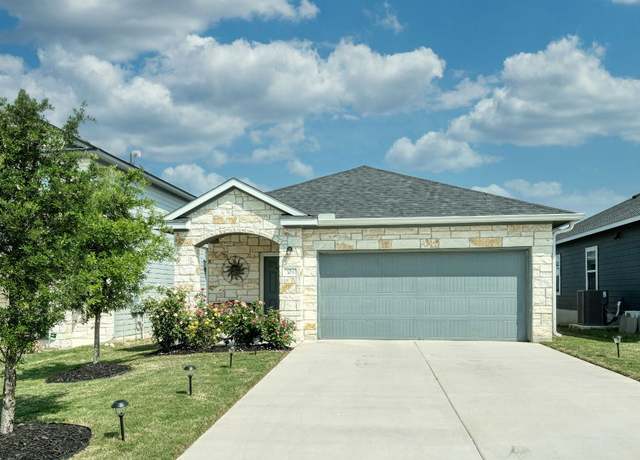 Property at 305 Stone Water Ln, Jarrell, TX 76537, 3 beds, 2.5 baths