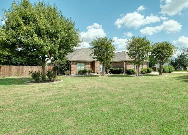 Property at 339 County Road 368, Taylor, TX 76574, 4 beds, 2 baths