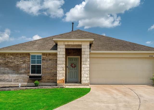 Property at 15000 Retha Pass, Austin, TX 78725, 3 beds, 2 baths