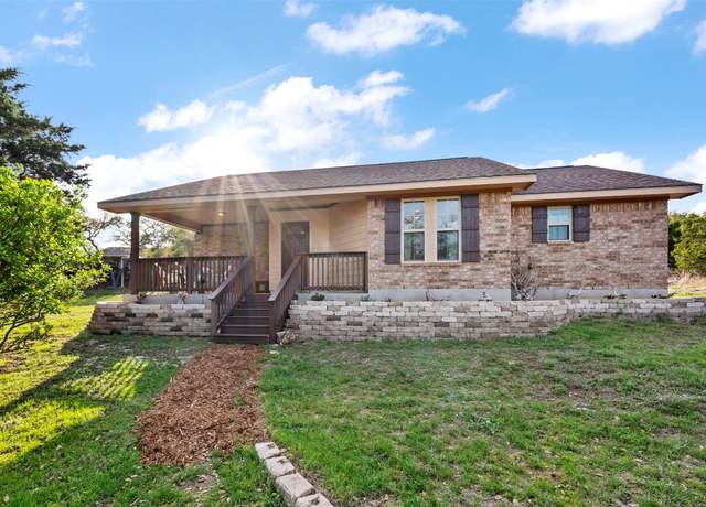 Property at 1135 Twisted Oak Ct, Canyon Lake, TX 78133, 2 beds, 2 baths