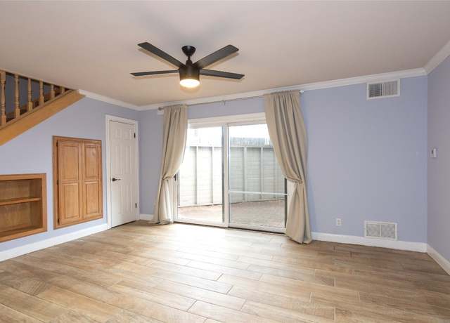 Property at 2500 Steck Ave #13, Austin, TX 78757, 1 bed, 1 bath