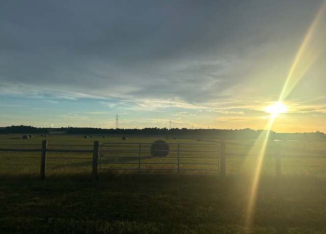Property at 8038 Ohnheiser Kaase Rd, La Grange, TX 78945