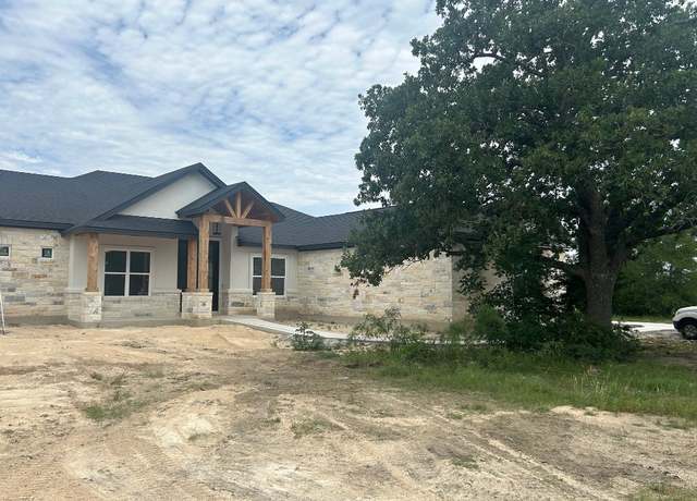 Property at 317 Lazy Creek Dr, Georgetown, TX 78628, 4 beds, 3 baths