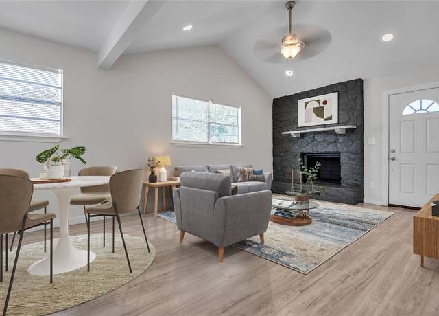 Property at 636 Mill St, San Marcos, TX 78666, 4 beds, 2 baths