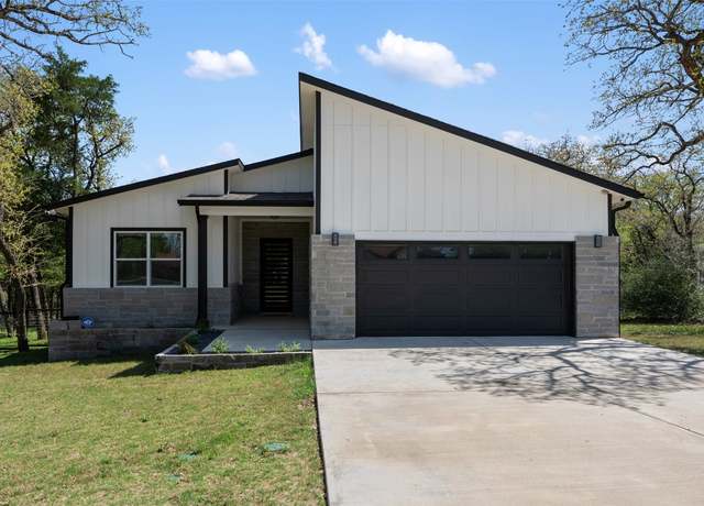 Property at 133 Deep Woods Ct SE, Cedar Creek, TX 78612, 3 beds, 2.5 baths