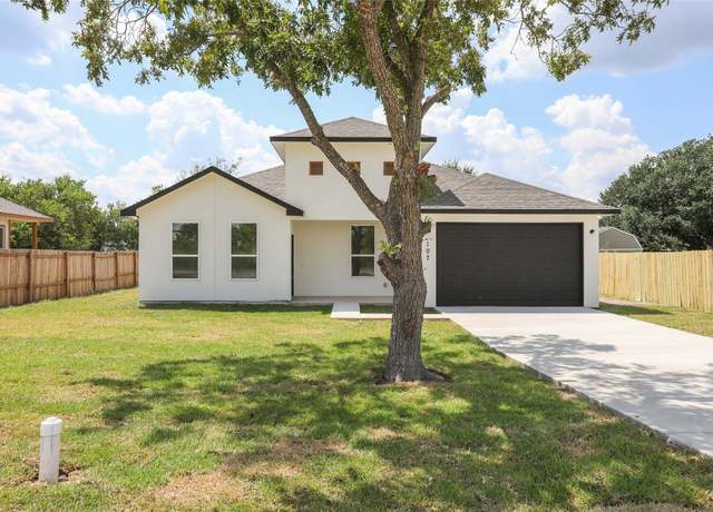 Property at 107 Brushwood St, Bastrop, TX 78602, 3 beds, 2 baths