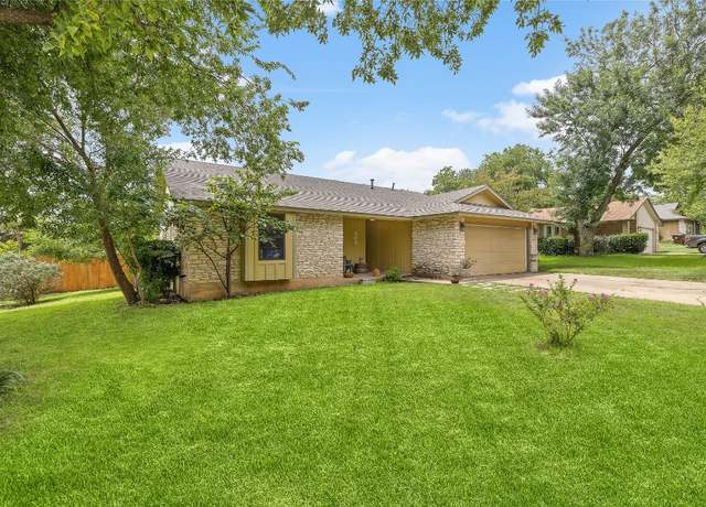 Property at 809 Windsor Rd, Round Rock, TX 78664, 3 beds, 2 baths