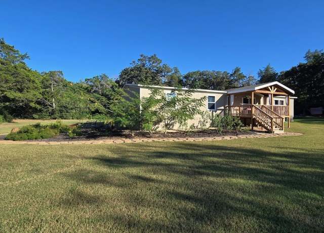 Property at 297 Meuth Cemetery Rd, Red Rock, TX 78662, 4 beds, 2 baths