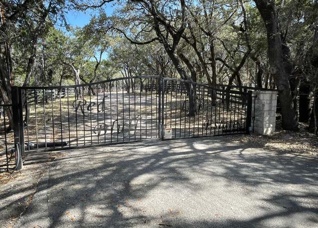 Property at 116 Carol Cv, Spicewood, TX 78669