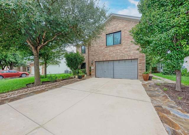 Property at 18024 Canopy Dr, Manor, TX 78653, 4 beds, 2.5 baths