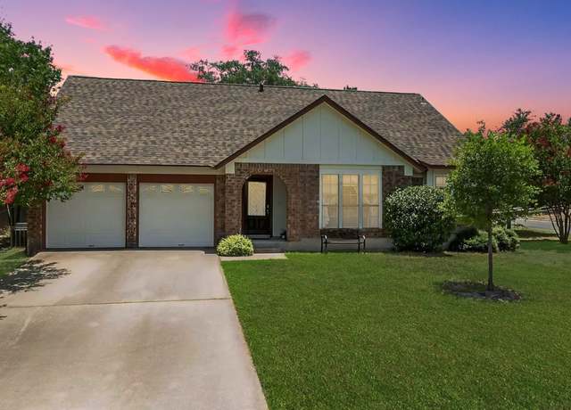 Property at 12062 Lincolnshire Dr, Austin, TX 78758, 4 beds, 2.5 baths