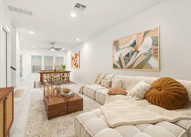 Property at 8922 Menchaca Rd #303, Austin, TX 78748, 3 beds, 2.5 baths