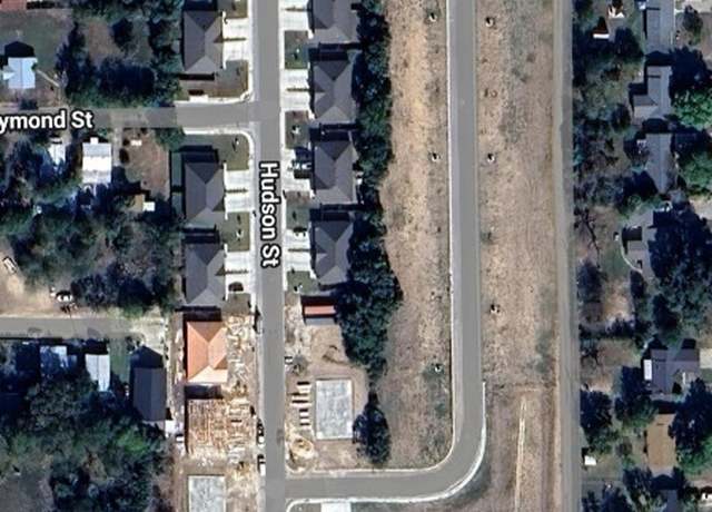 Property at 404-402 Trefger Street Ave, Seguin, TX 78155