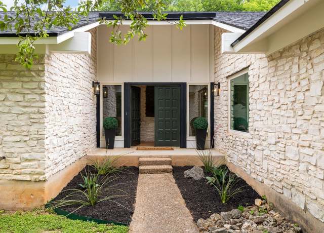 Property at 504 Ridgecrest Rd, Georgetown, TX 78628, 4 beds, 2 baths