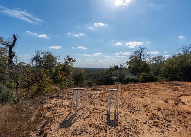 Property at 3115 Chuckwagon Rd, Luling, TX 78648