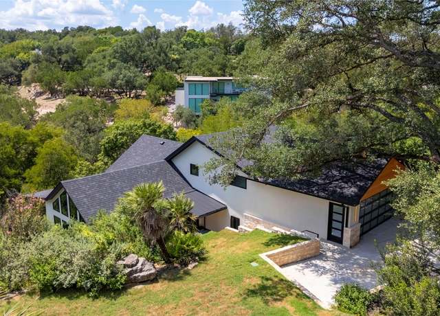 Property at 620 Bermuda St, Lakeway, TX 78734, 6 beds, 5 baths